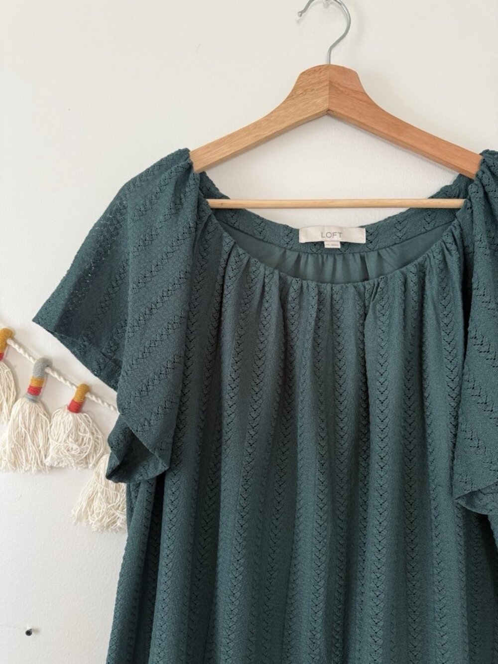 Loft Kelly Green Crochet Eyelet Flutter Sleeve Top Relaxed Cottage Feminine XXL - Picture 3 of 10